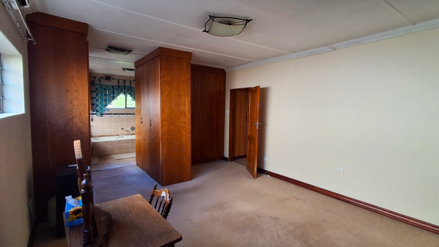 3 Bedroom Property for Sale in Protea Park North West